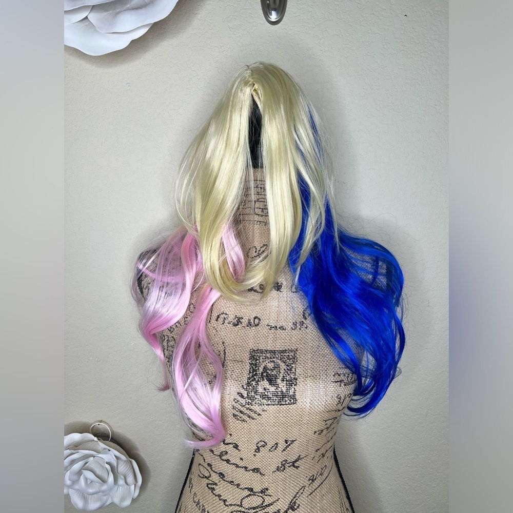 NTM: Suicide Squad Harley Quinn NWOT Cosplay Blonde, Pink & Blue Long Wig